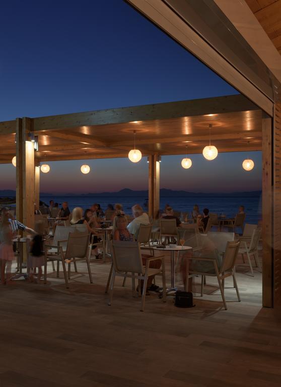 איקסיה Avra Beach Resort מראה חיצוני תמונה